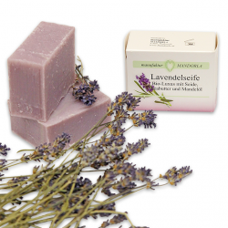 Lavendelseife, Bio-Luxus mit Seide, Sheabutter und Mandelöl, duftet klassisch nach Lavendel, cremiger Schaum.